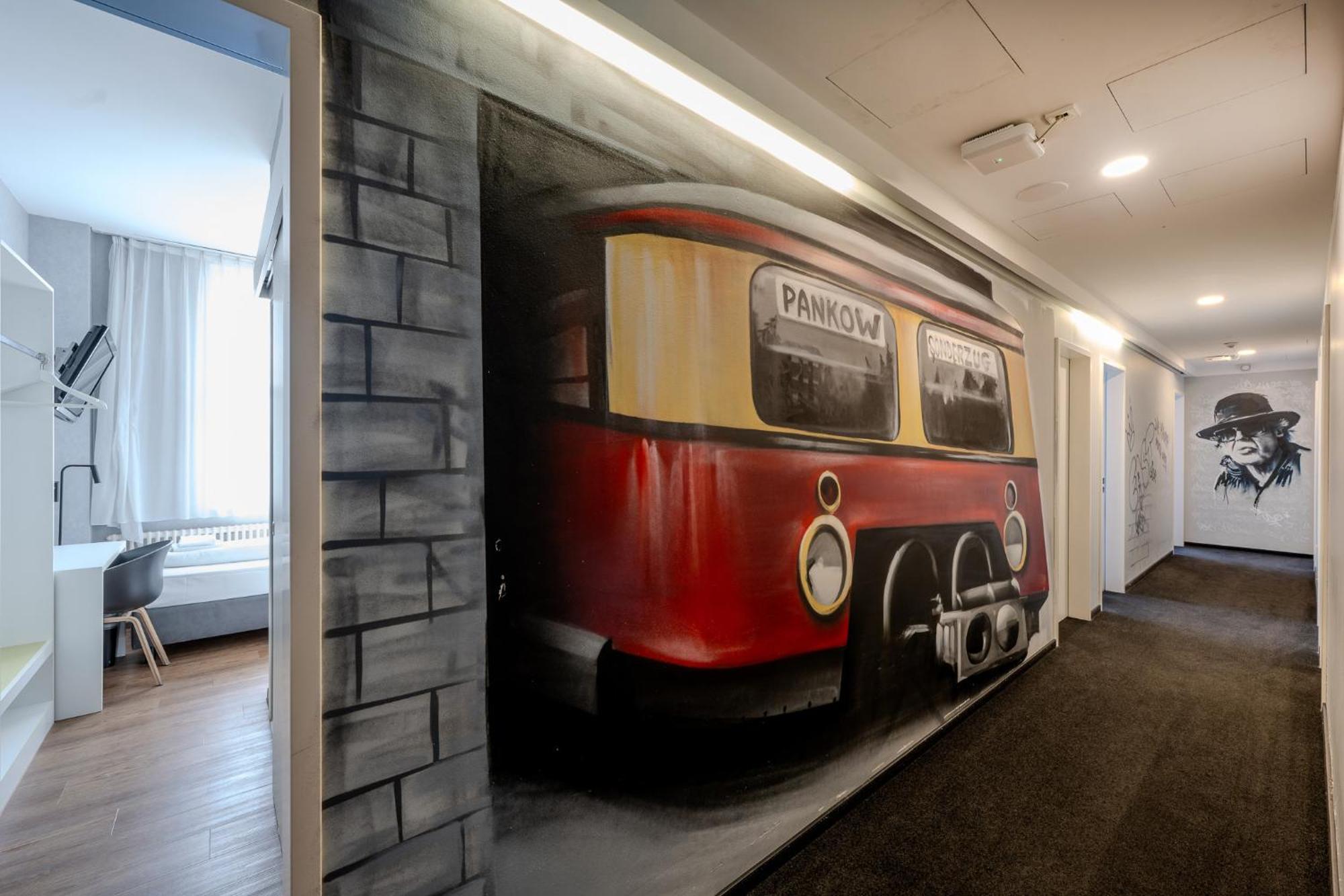Hotel Mk 2*